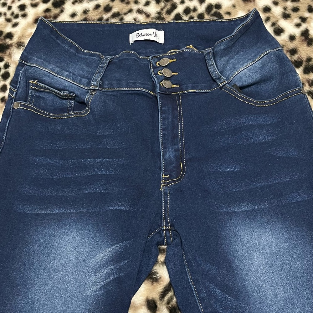 Between Us size 13 capri jean pants - Picture 3 of 7